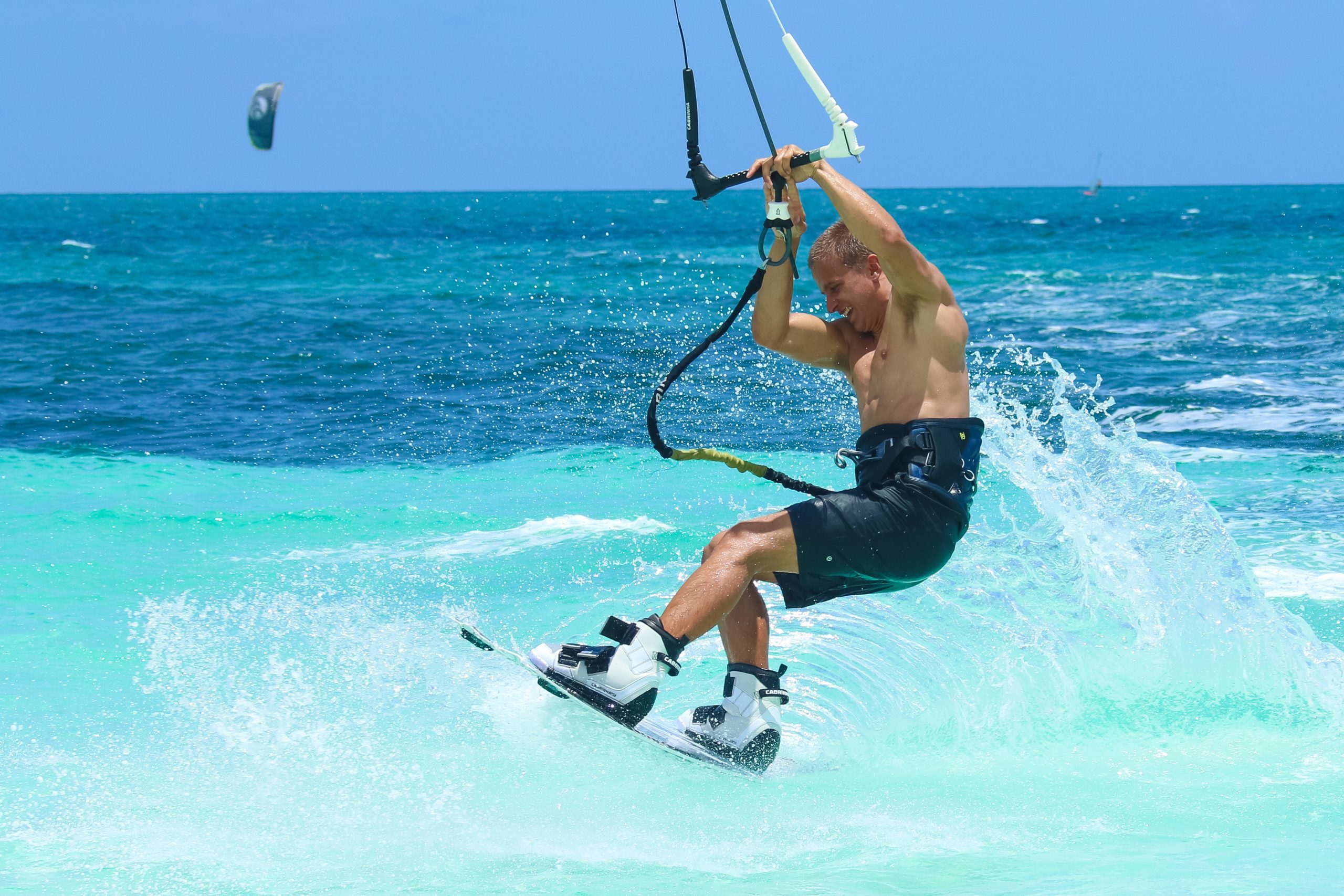 Water sports in Dubai: Where to go and what to do